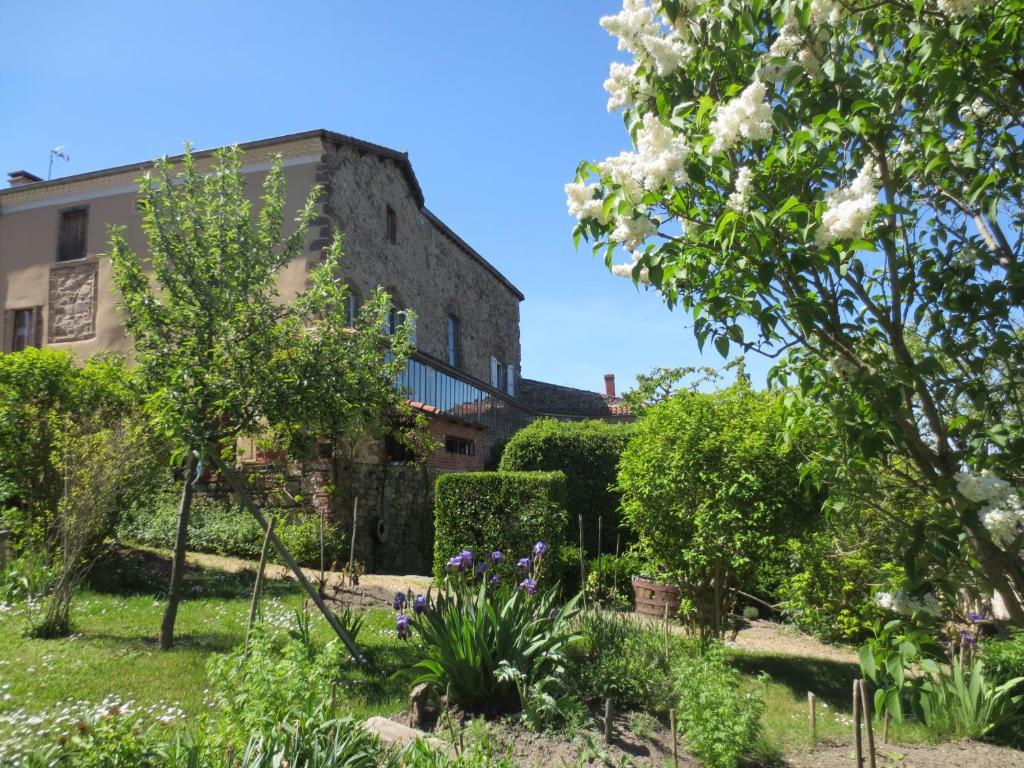 Ermitage Saint Vincent B&B Vieille-Brioude Buitenkant foto